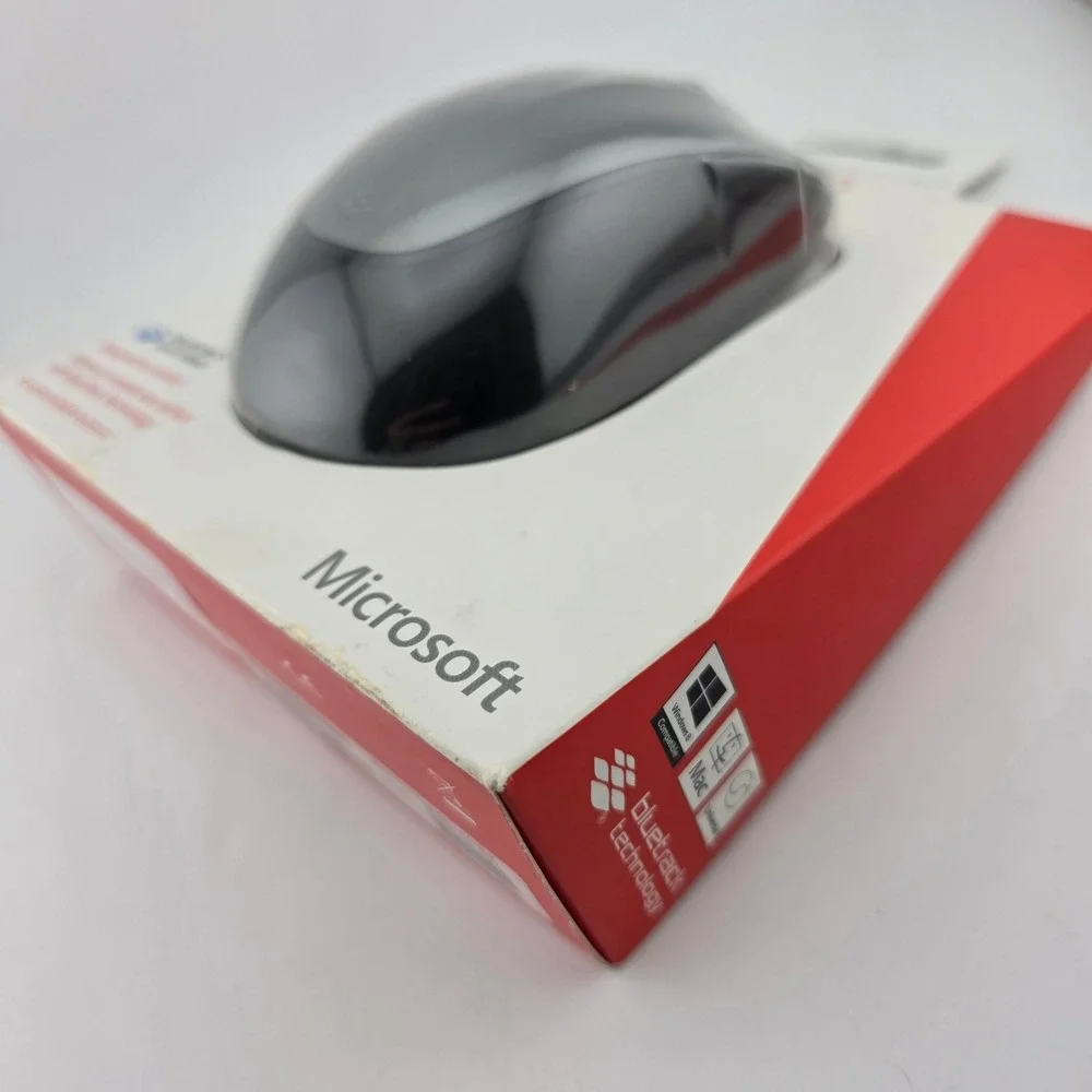 Microsoft Comfort 4500 BlueTrack Wired Mouse 4-Button  NEW Computing Office